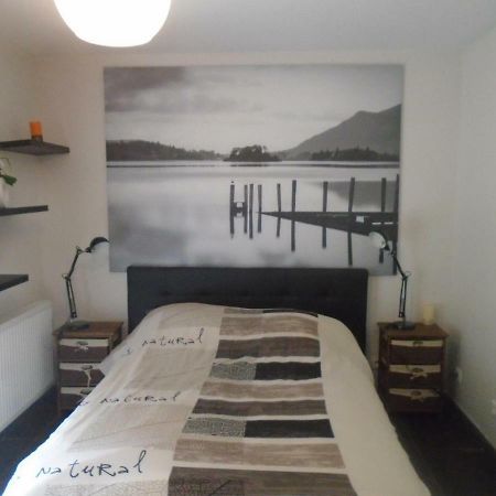 Les Tresors De Lizzie Hotel Coutras Екстериор снимка