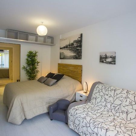 Les Tresors De Lizzie Hotel Coutras Екстериор снимка