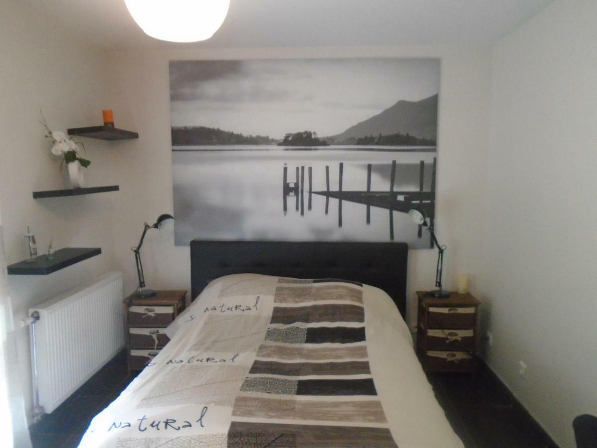 Les Tresors De Lizzie Hotel Coutras Екстериор снимка